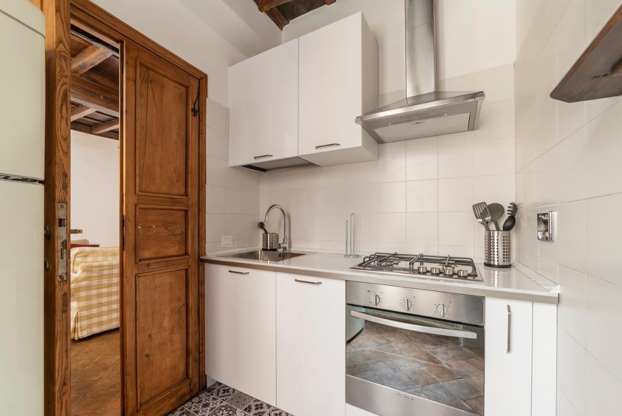 Colosseo&fori Imperiali Wooden Flat Appartamento *