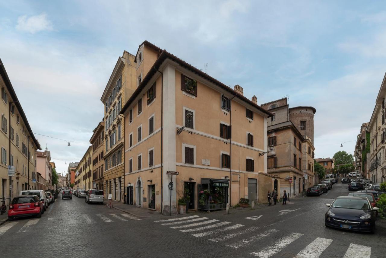 Appartamento Colosseo&fori Imperiali Wooden Flat